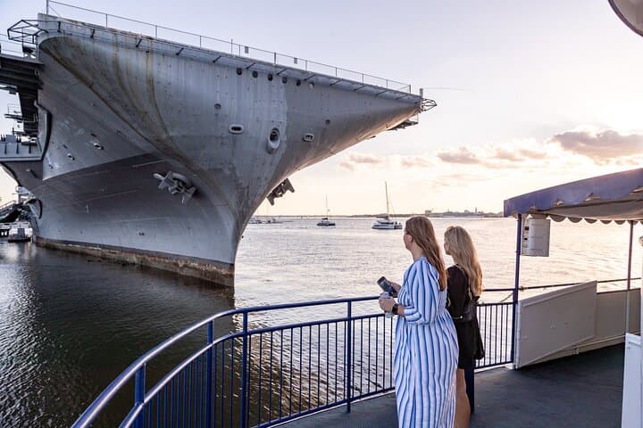 שיט בנמל צ'רלסטון של 1.5 שעות עם נרטיב חי