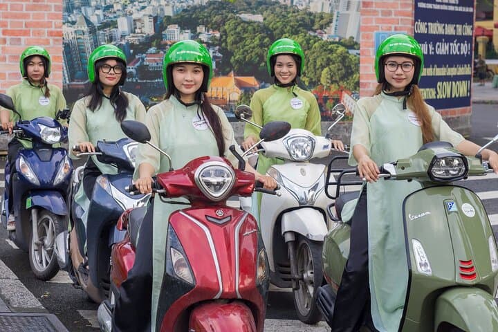 Saigon By Night and Street Food By Motorbike | Opt: Ao Dai Riders