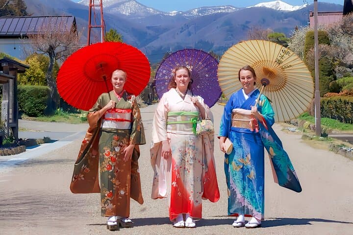 Private Authentic Kimono Walk in Nostalgic Village, Minakami