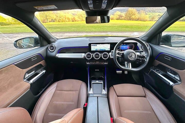Private Cotswolds Tour: Small-Group Luxury in a Mercedes