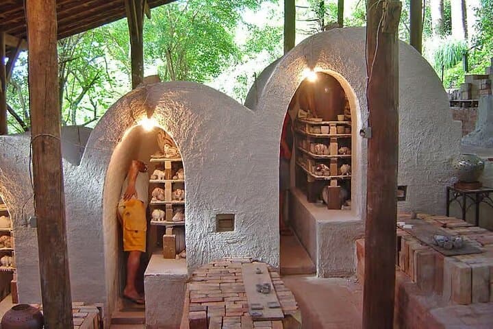 Asuncion : Route of the Lake and Paraguayan Culture by Auto