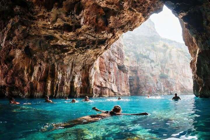 Kotor: #1 Rated Blue Cave, Secret Tunnels & Lady of the Rocks