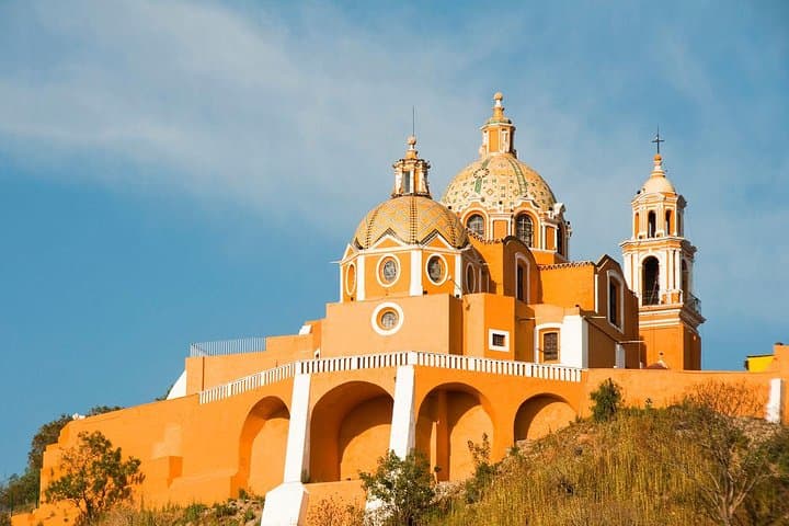 Puebla, Cholula & Tonantzintla Day Trip with Optional Lunch