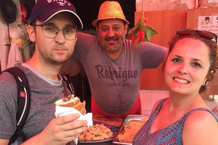 סיור רגלי בפאלרמו ואוכל רחוב.