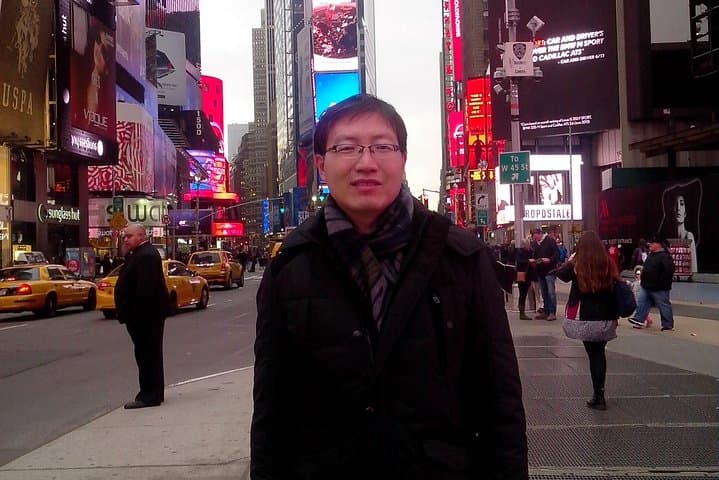 שירות מדריך הטיולים הפרטי שלכם עם מדליית זהב.