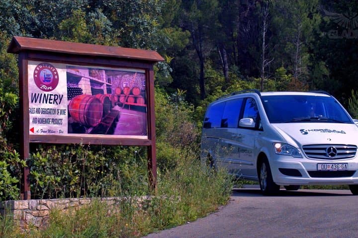 Korcula Island Private Sightseeing Tour Including Wine Tasting