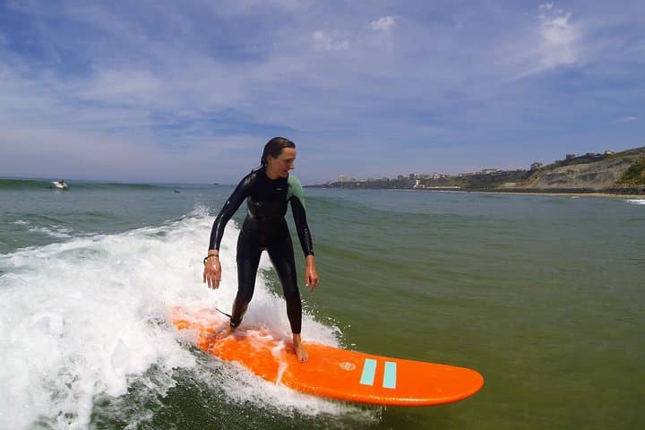 שיעורי גלישה פרטיים בביאריץ