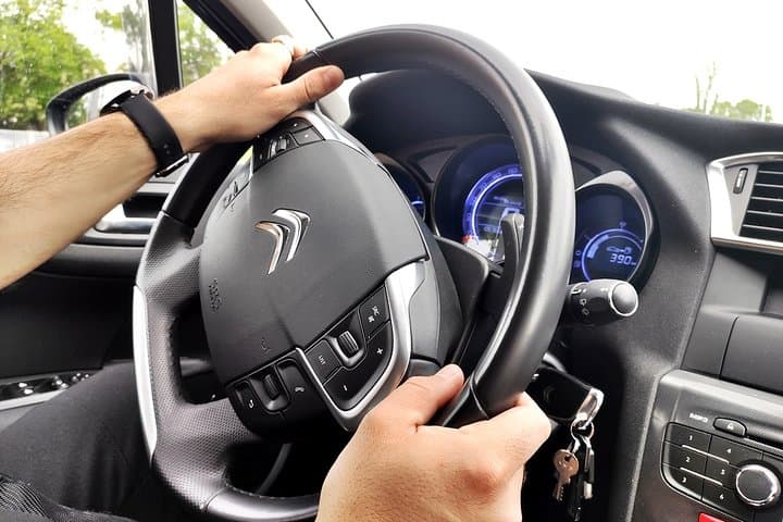 העברה פרטית חד כיוונית משדה התעופה בורגס למלון או להפך