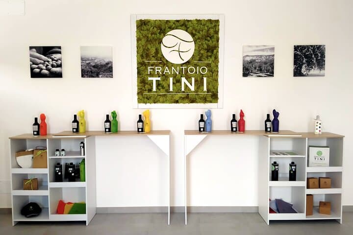 סיור פרטי במפעלי שמן עם טעימת שמן מודרכת