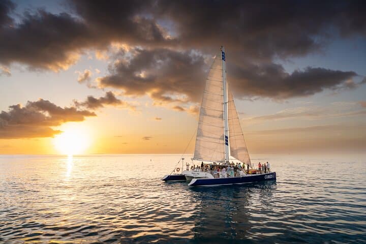 Key West Sunset Sail with Open Bar, Live Music and Hors D'oeuvres