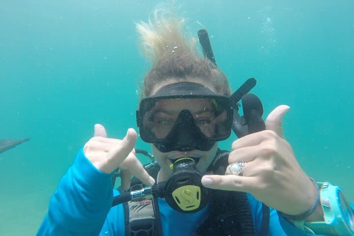 לגלות צלילת SCUBA