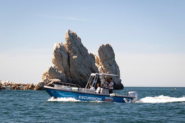 Excursions and boat trips along the Conero Riviera from Numana