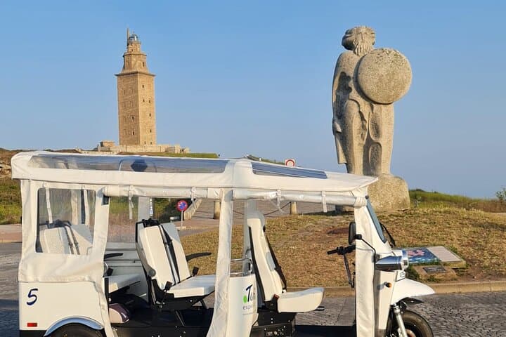 Private VIP Tour EN Tuk tuk A Coruña