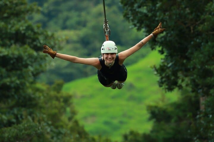 Extreme Zipline tour in Monteverde