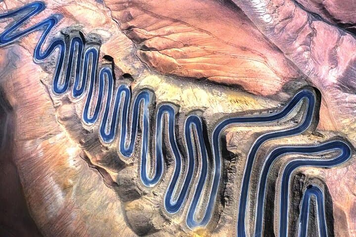 טיול של יומיים לטשקרגן פמיר פלטו עם דרך פנלונג