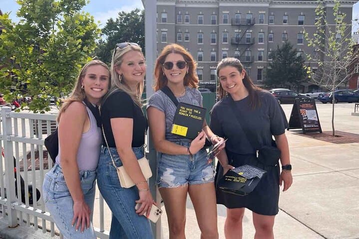 חדר בריחה בחוץ במרכז העיר קולומבוס