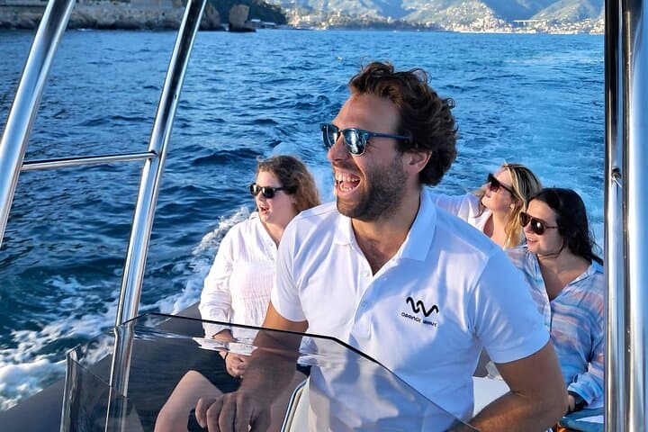 סיור יומי בסירה לפורטופינו, סן פרוטואזו וקמוגלי