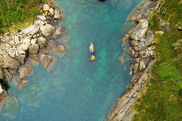 Boat trip to the Spanish coves