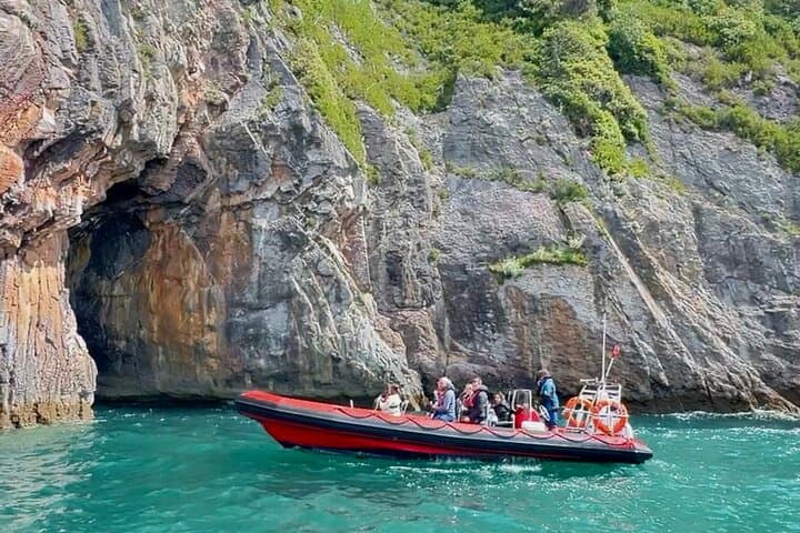 90 דקות חקר קו החוף בטורקווי.