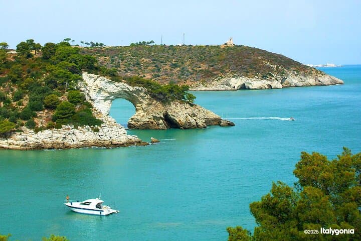 Unveiling VIESTE’s treasures: private tour, beauty & charm