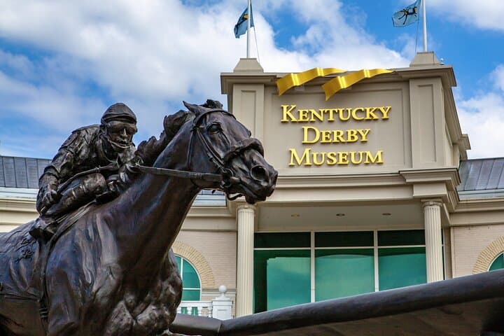 Kentucky Derby Museum - General Admission and Guided Track Visit
