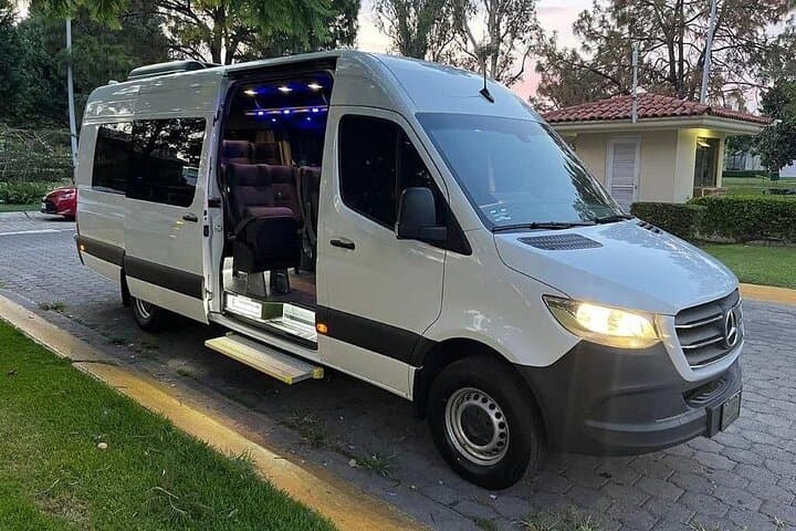 Armenia Private VIP Transportation To AXM Airport