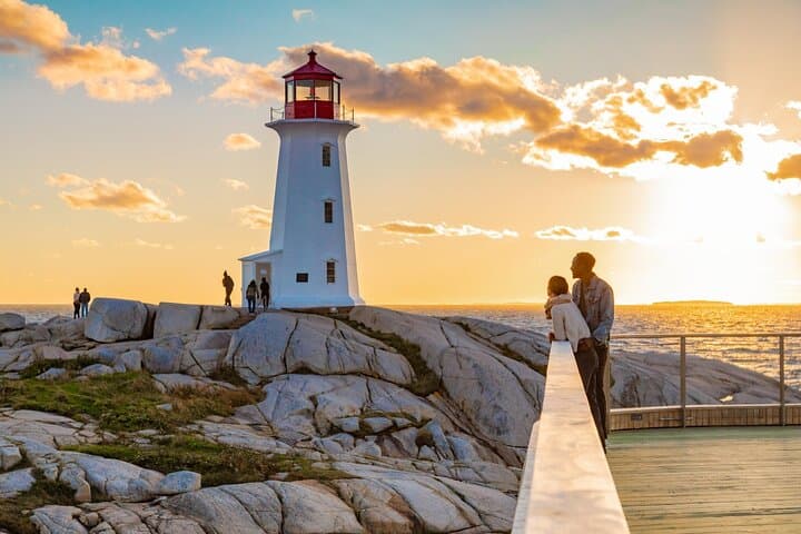Halifax: Peggy's Cove tour