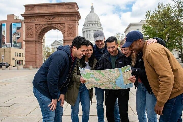 Artistic Scavenger Hunt: Cleveland Culture